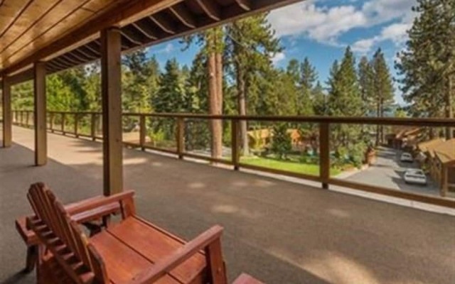Cedar Glen Lodge