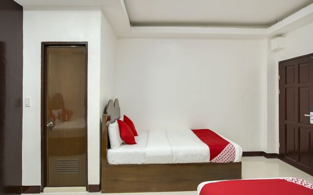 Hoa Phuong Do Guest House by OYO Rooms