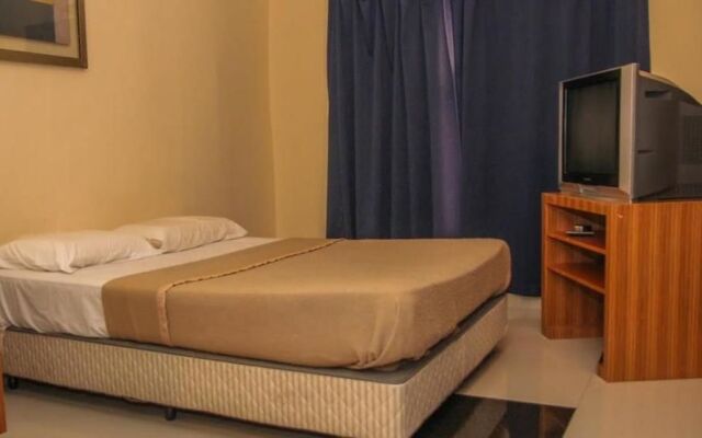 Highway Hotels - Rawang