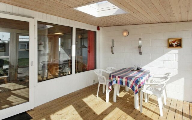 Cosy Holiday Home in Ulfborg Near Beach