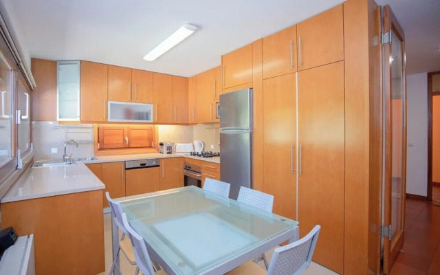 Liiiving in Caminha Countryside Pool House