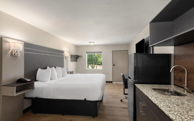 Baymont by Wyndham Dothan