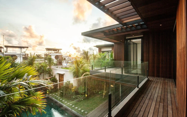 Elegant 5BR Villa Beach at 200m Canggu