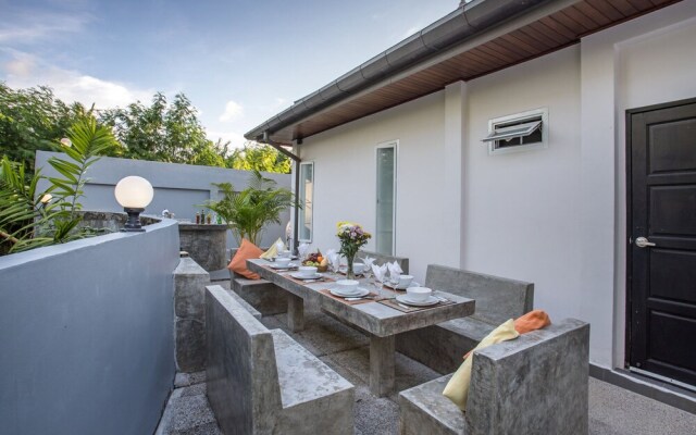 Modern Elegance 3BR Pool Villa Marine