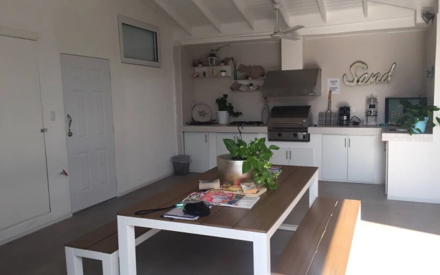 Acozy Nice Studio Palm Beach,wifi Free,beach Close