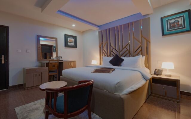 La Regia Airport Hotel