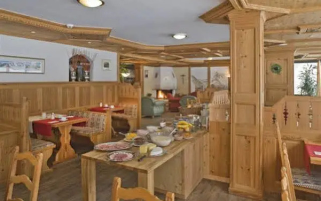 Matterhornblick, Hotel