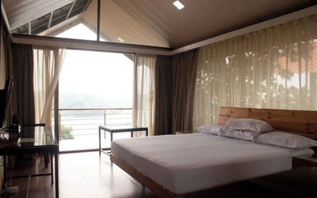 Shvas Island Resort