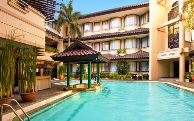 Bentani Hotel & Residence