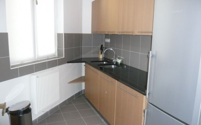 Bridgestreet Deluxe Residence Apartments