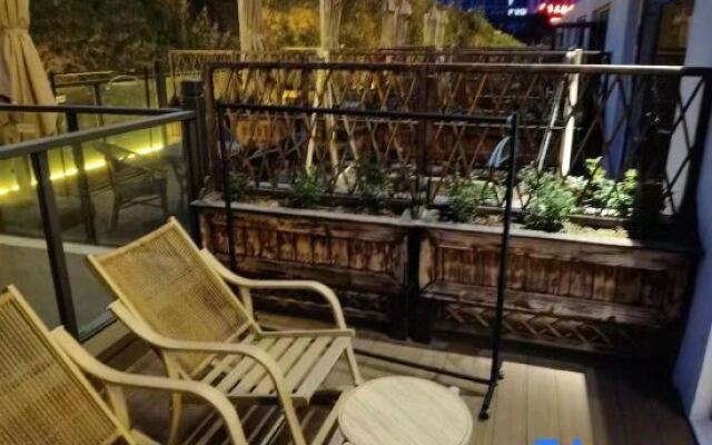 Shenlongjia Shunda Hotel