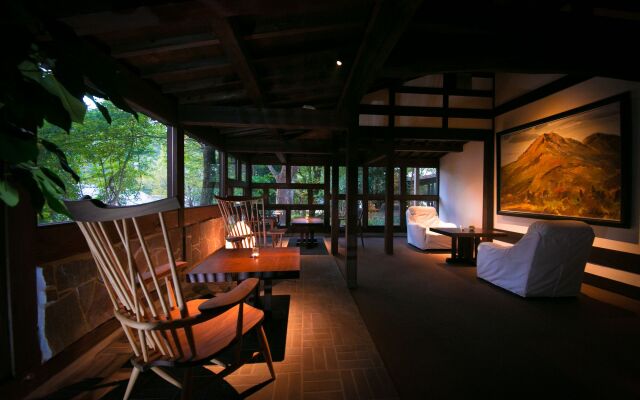 Shukubo Kawaseminoshou - The Kingfisher resort -