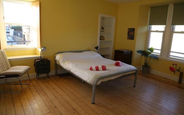 The Dolphin Inn Hostel