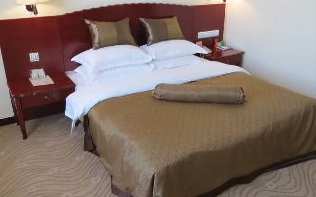 Xinkaitong Hotel Ruili