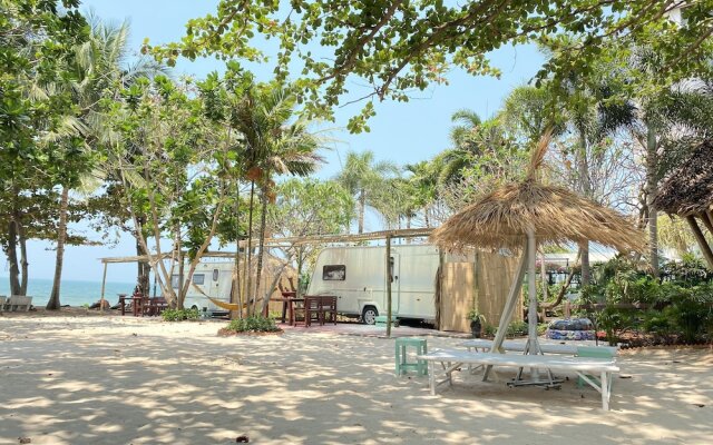 Beach House Camp
