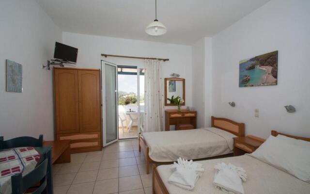 Contaratos Holiday Lettings 3