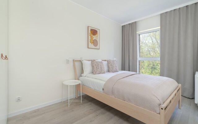 Apartment With 3 Bedrooms by Renters