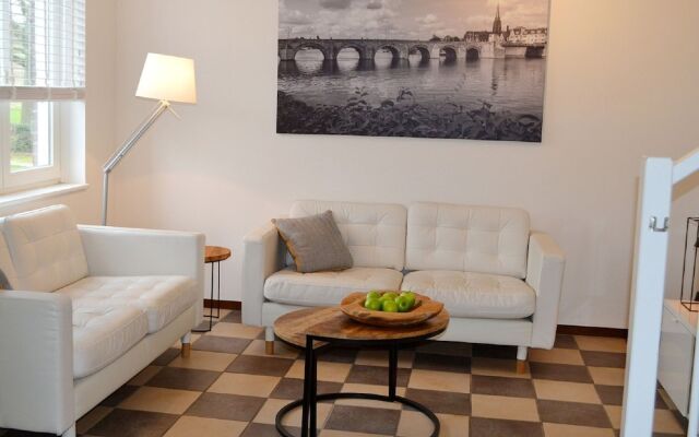 Cozy Holiday Home With a Terrace in South Limburg