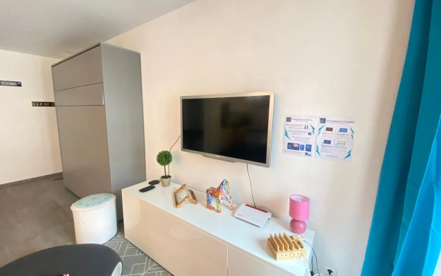 Broadway by Stay Swiss