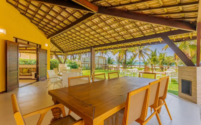 GB18 Maravilhosa Casa Pé na Areia