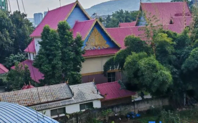 xiaolan Business Hotel