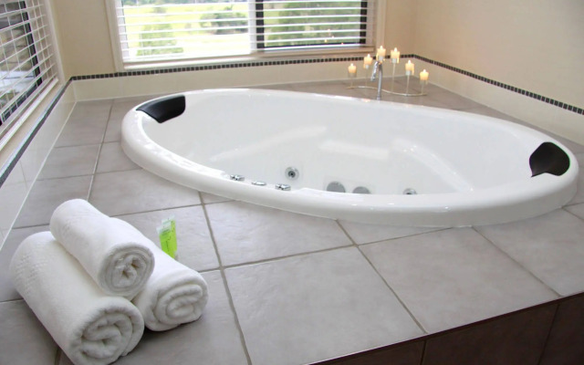 Yabbaloumba Retreat