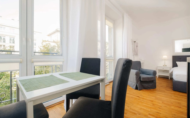 Charming And Cozy-Golden Apartments-City Center&K3