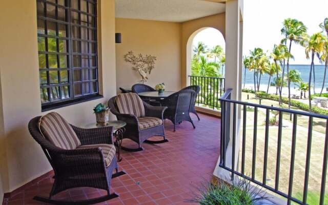 Relaxing Oceanfront and Pool View Villa in Palmas del Mar Cb228