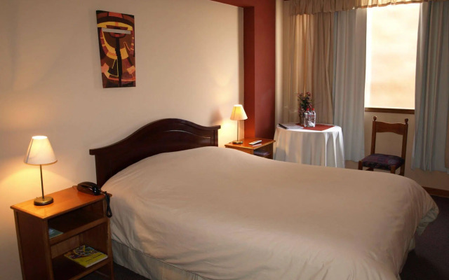 Qelqatani Hotel