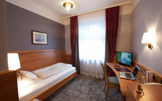 Hotel Torbrau