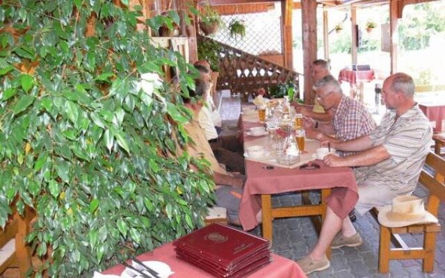Janika Pension
