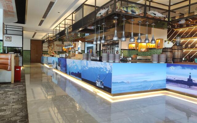Holiday Inn Guangzhou South Lake by IHG