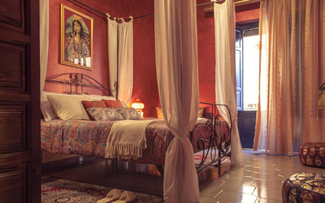 Mirabilia Arab House