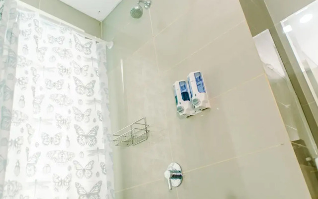 Homey And Compact Studio Apartment At B Residence