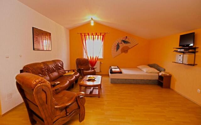 Apartment Denis 19