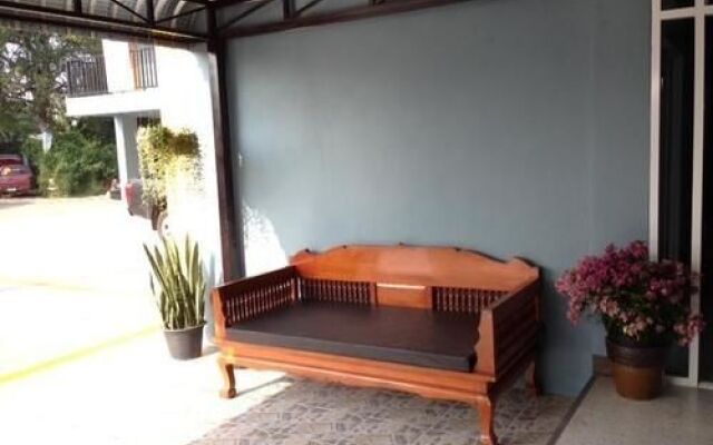Golden Palace Inn