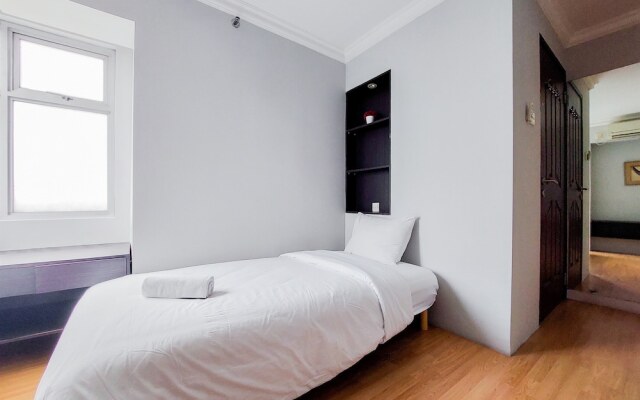 Comfort And Simply Look 2Br At Great Western Apartment