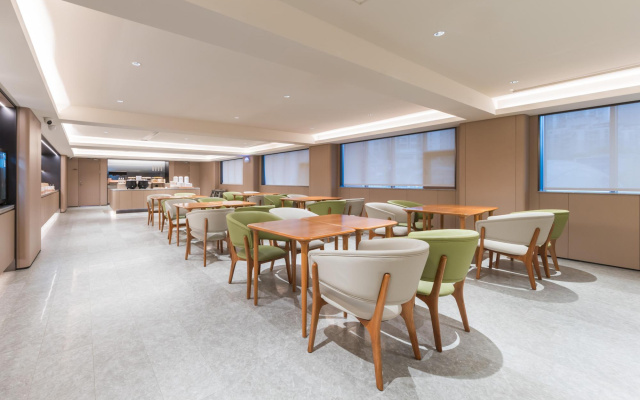 Home Inn Guangzhou Shayuan Metro Station – Balcony – Guangzhou
