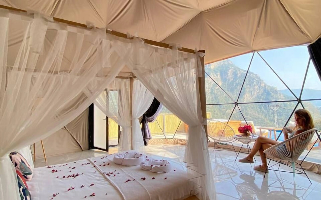 Kabak Freedom Deluxe Hotel