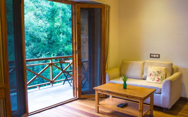 Zone Connect by the Park Manali