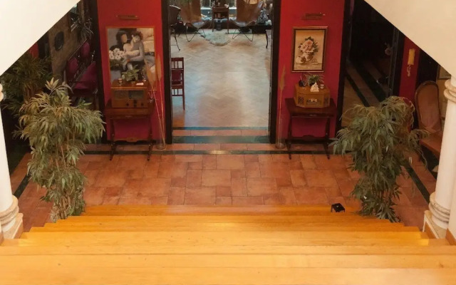 Red Clay SPA Apartments