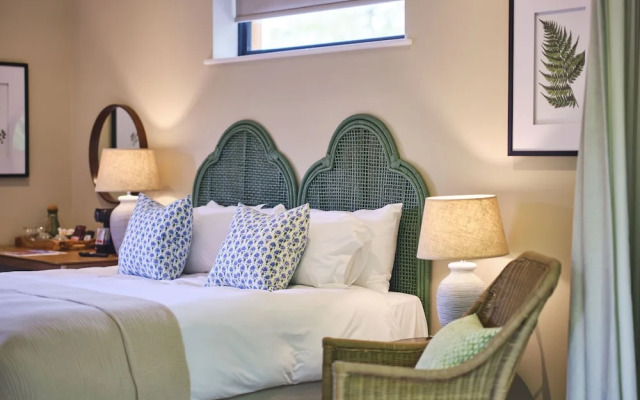 The Weeping Willow Lodges