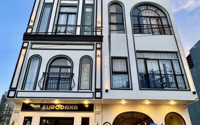 EuroDana