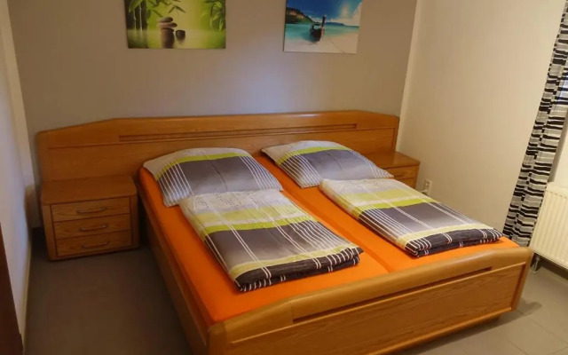 Ferienwohnung Jena-Zoellnitz