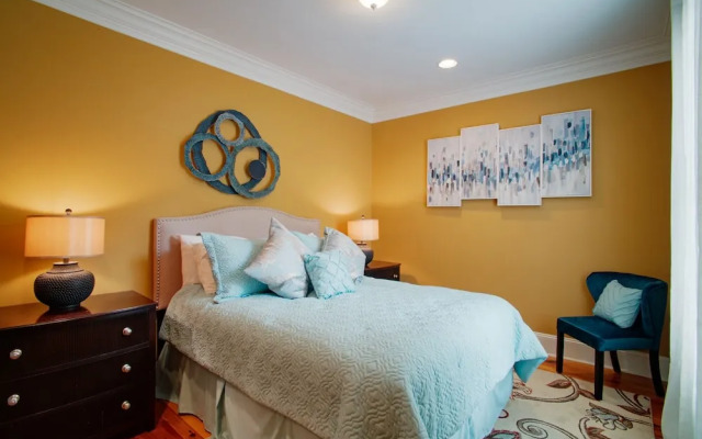 Beautiful 3BR Townhouse in Downtown