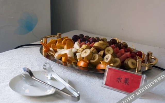 Zhongtieshan Birdge Hostel
