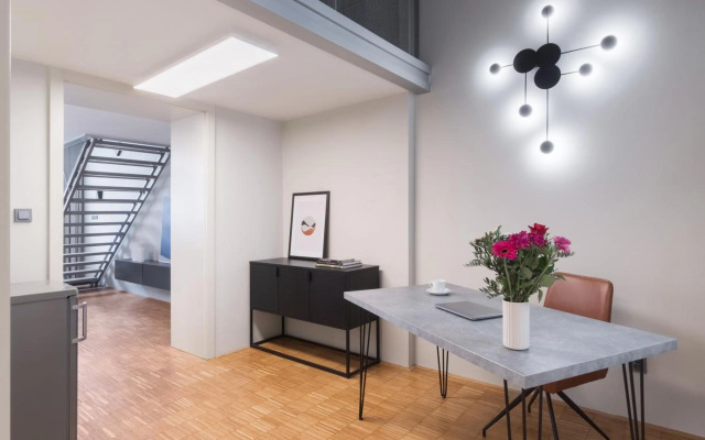 Open-plan Flat in Vinohrady by Prague Days