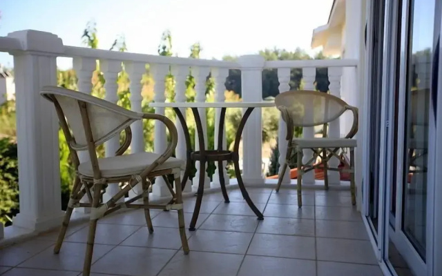 Bella Villa 3