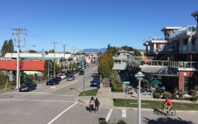 Vancouver Homestay Inn