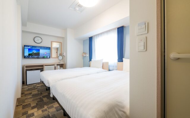 Toyoko Inn Yokohama-Eki Nishi-Guchi